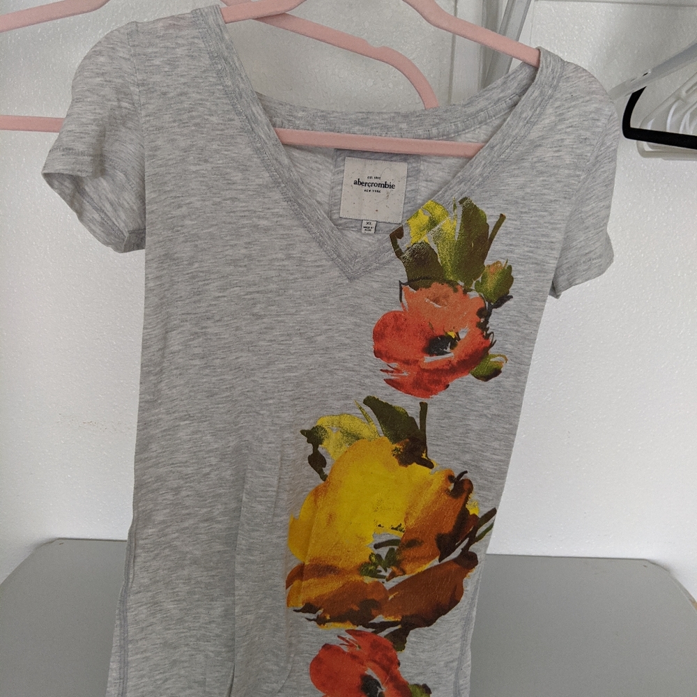 Tee shirt